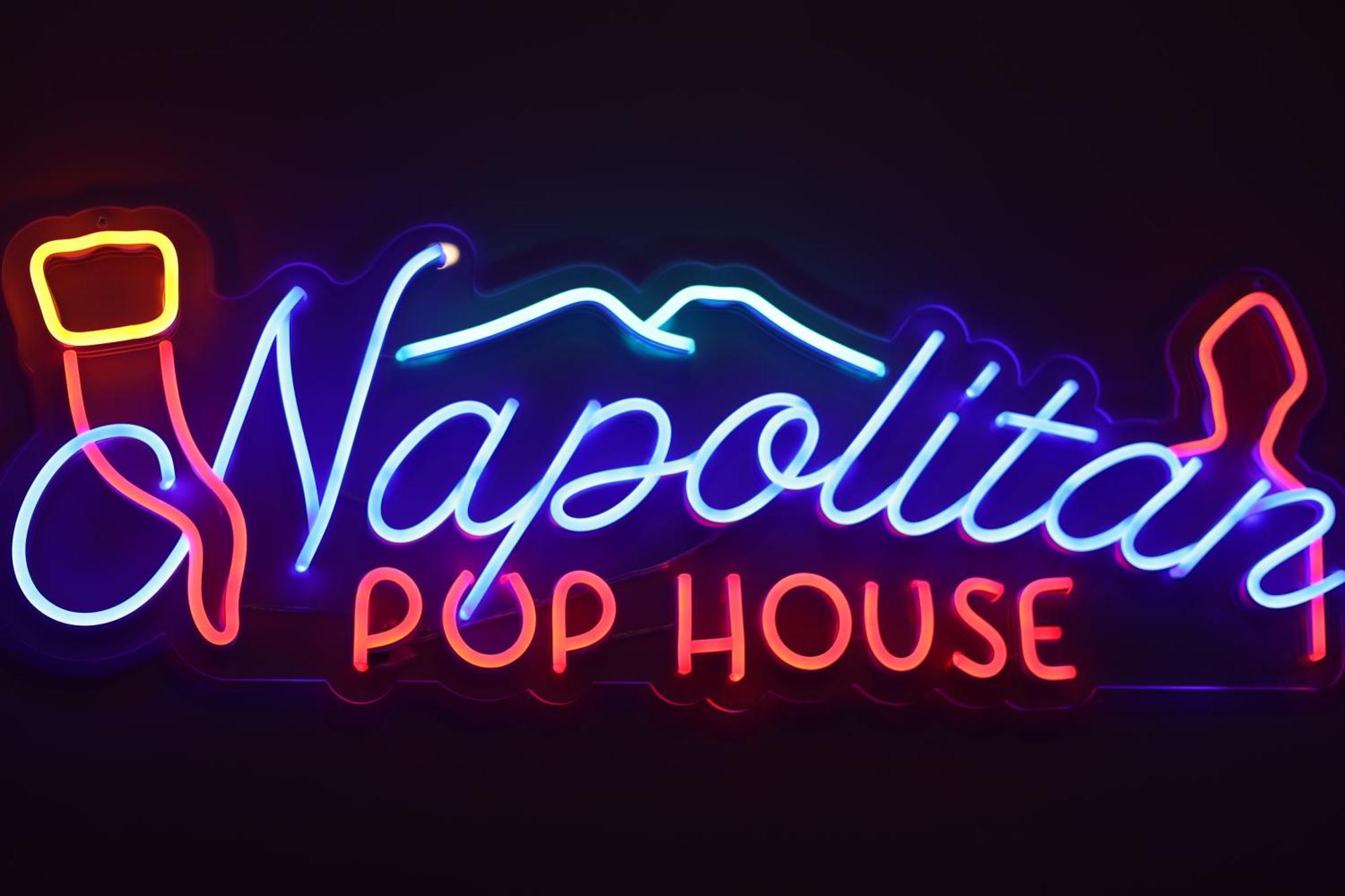 Napolitan Pop House Bed & Breakfast Bagian luar foto